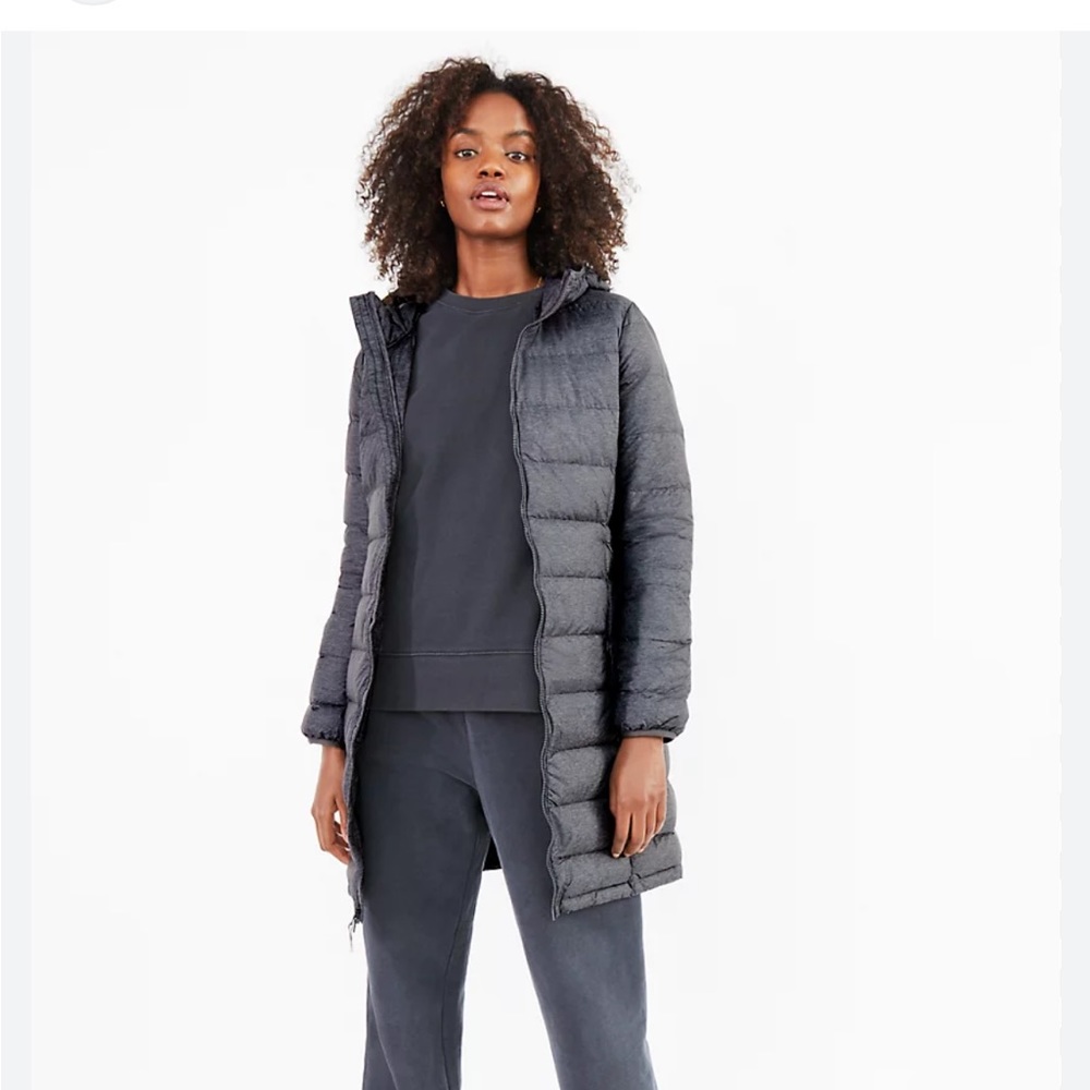 Aritzia TnAction little puff long-granite blue-XS